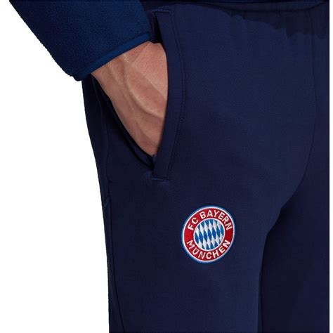 FC Bayern adidas Hosen 